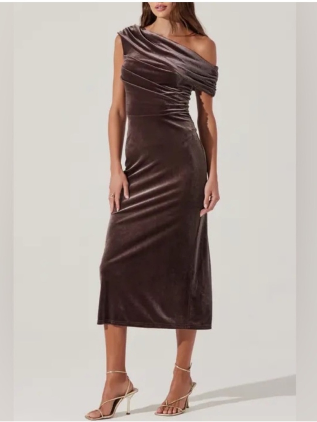 Astr The Label One-Shoulder Velvet Midi Dress Wedding Guest
